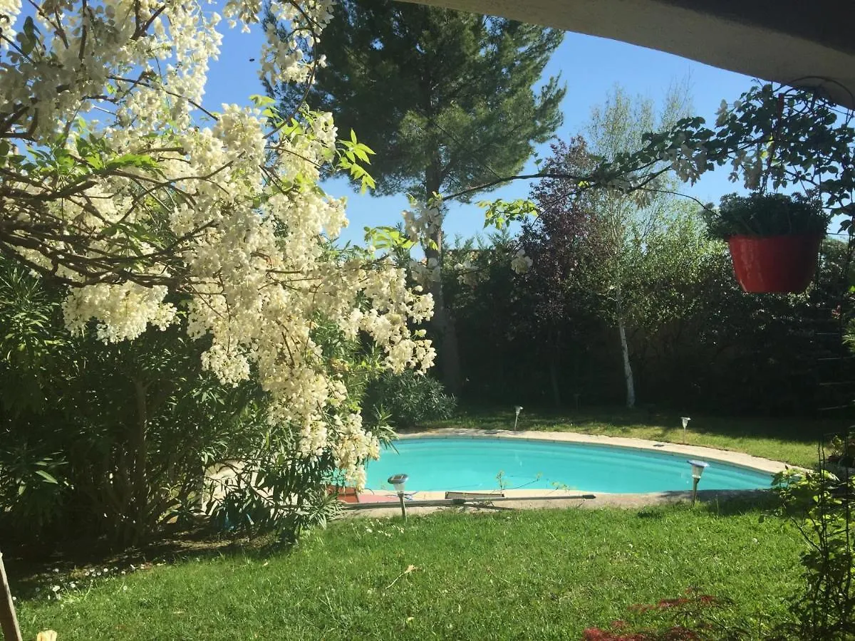 Appartement Lou Parpaillou à Éguilles